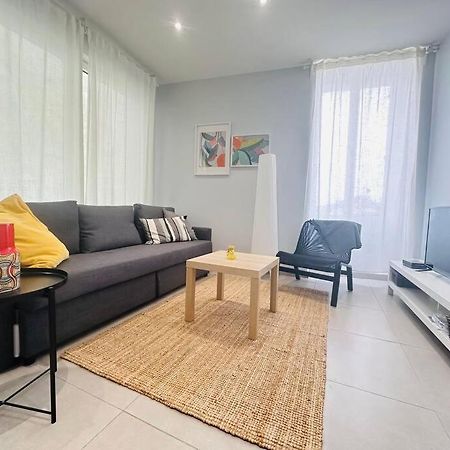 La Laonnoise Apartment Bagian luar foto